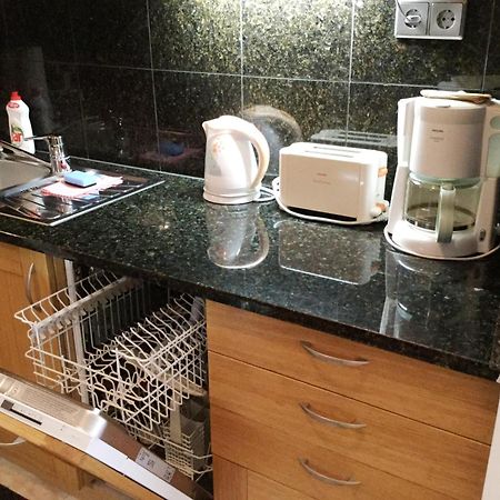カラーズ アパートメンツ ブダペスト 部屋 写真